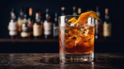 Saketini cocktail