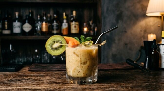 Kiwi Papaya Smoothie cocktail