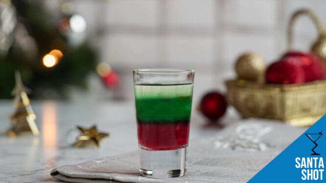 Santa Shot Recipe – Festive, Minty, and Sweet